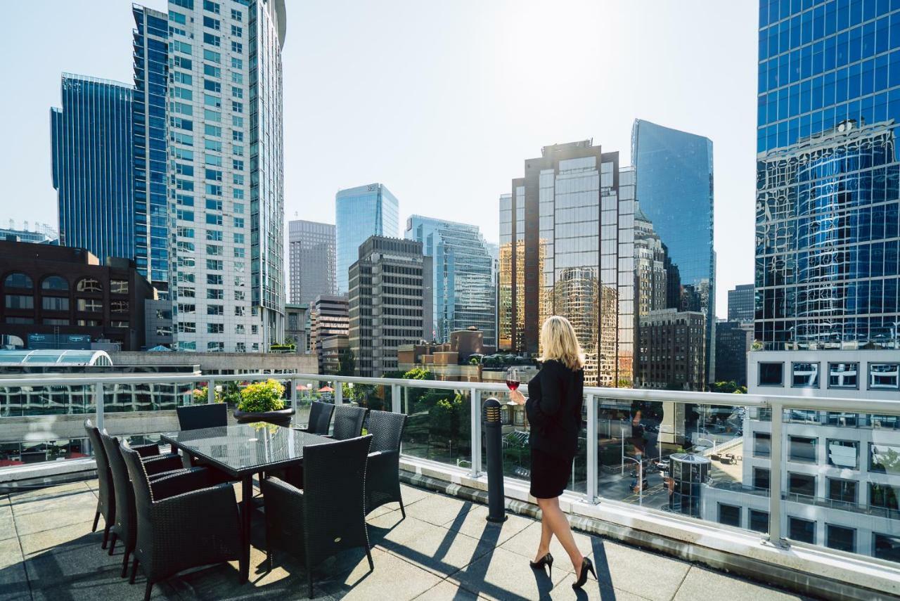 Fairmont Waterfront Hotel Vancouver Exterior photo